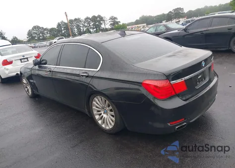 2010 BMW 750Li z USA, uszkodzony, nr VIN WBAKB8C5XACY62728